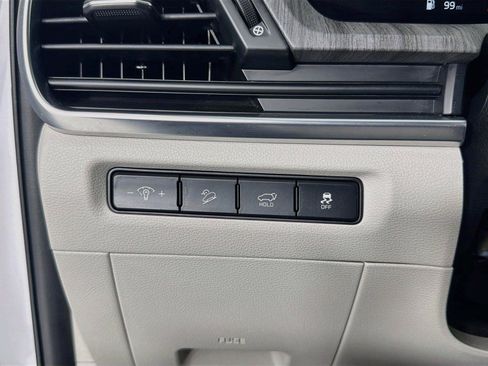 Used 2024 Kia Telluride SX Prestige AWD/4WD image 10