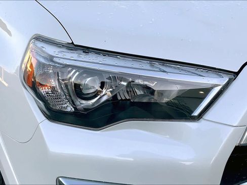 Used 2023 Toyota 4Runner Limited image 26