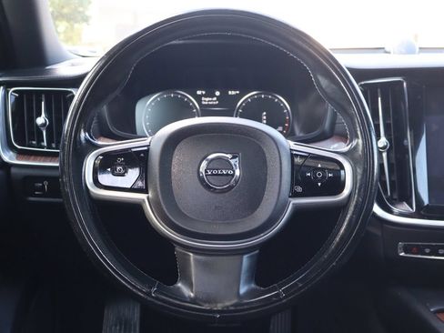 Used 2021 Volvo V60 T5 Cross Country AWD/4WD image 18