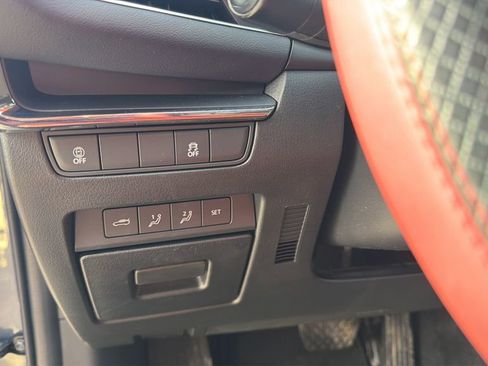 Used 2023 MAZDA MAZDA3 s image 18