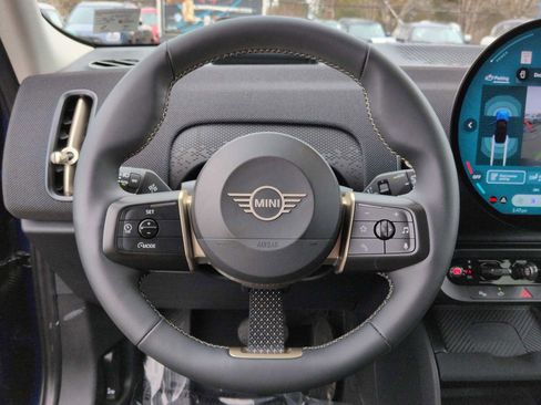 Used 2025 MINI Cooper Countryman S image 24