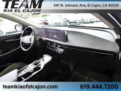 Certified 2022 Kia EV6 Light image 10