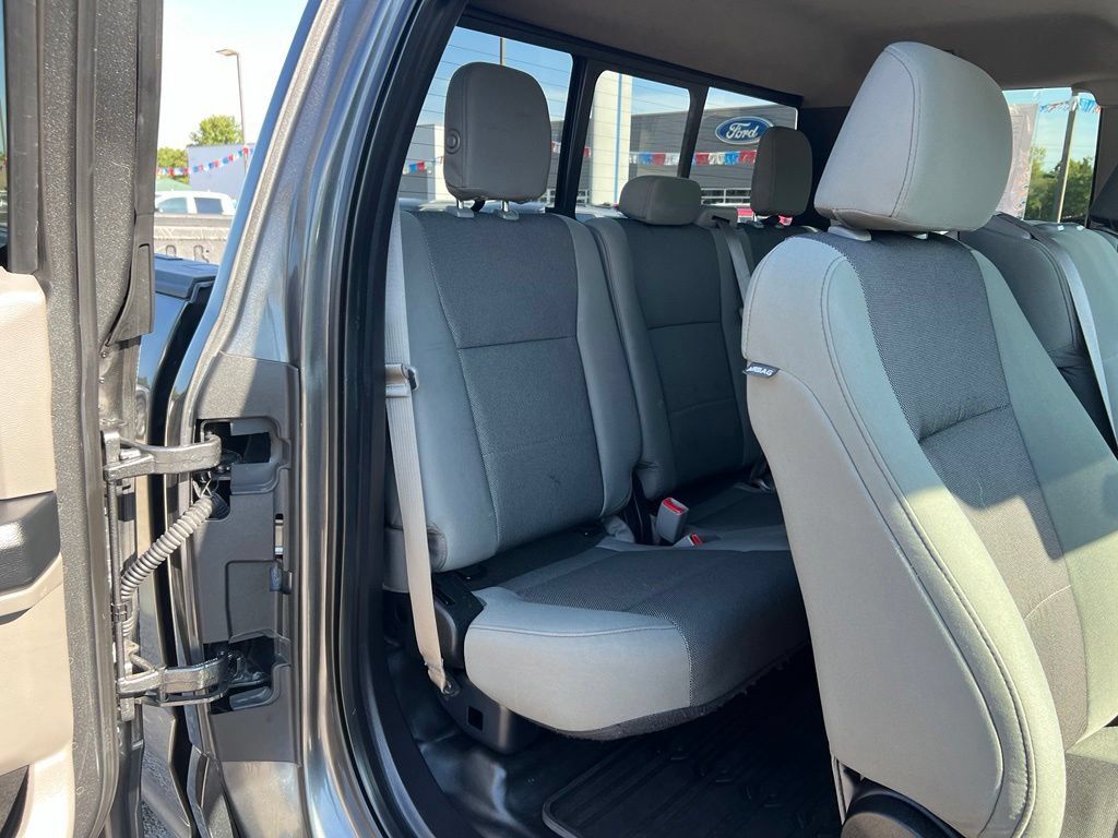 Used 2015 Ford F150 XL w/ Equipment Group 101A Mid AWD/4WD image 19