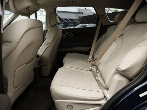 Used 2023 Genesis GV80 2.5T w/ Prestige Package image 26