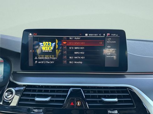 Certified 2023 BMW 540i w/ M Sport Package image 20