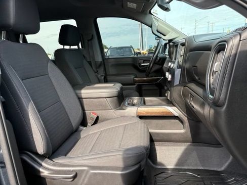 Used 2020 GMC Sierra 1500 Elevation w/ Elevation Value Package AWD/4WD image 11
