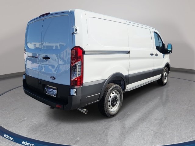 New 2026 Ford Transit 250 Low Roof w/ Load Area Protection Package RWD image 4