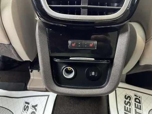 Certified 2022 Lincoln Nautilus Reserve image 18