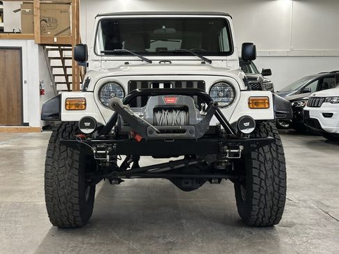 Used 2005 Jeep Wrangler Rubicon AWD/4WD image 7