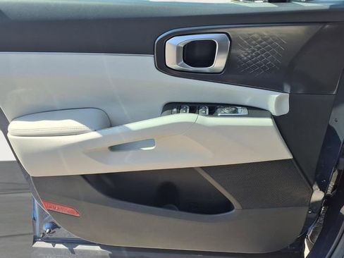 New 2026 Kia Sorento S image 14