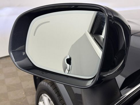 Used 2017 Volvo XC90 T6 Inscription w/ Vision Package image 36