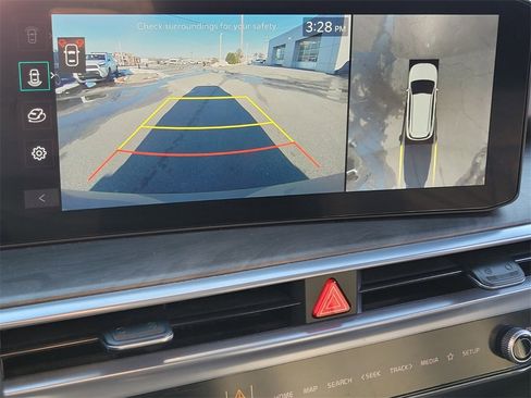 Used 2024 Kia Sorento SX Prestige image 19