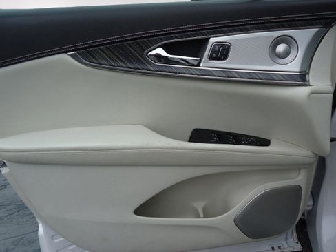 Used 2019 Lincoln Nautilus Black Label image 25