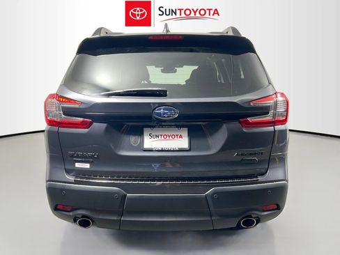 Used 2024 Subaru Ascent Onyx Edition Limited w/ Popular Package Onyx AWD/4WD image 5