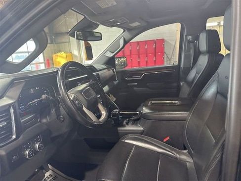 Used 2022 GMC Sierra 1500 Denali image 6