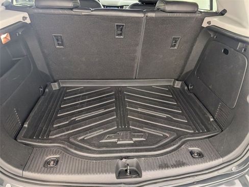 Used 2019 Chevrolet Trax LT w/ LT Convenience Package image 27