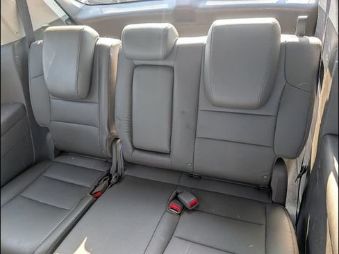 Used 2013 Honda Odyssey Touring image 11