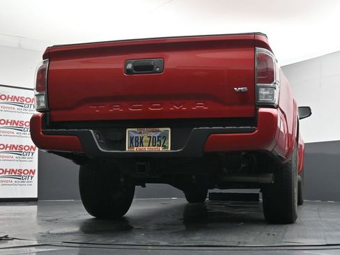 Used 2023 Toyota Tacoma TRD Sport AWD/4WD image 23