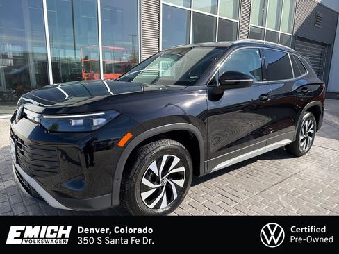 Used 2025 Volkswagen Tiguan S AWD/4WD image 1