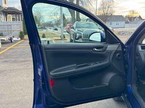 Used 2007 Chevrolet Impala LT image 9