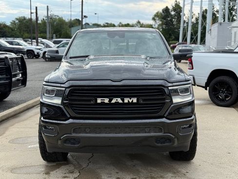 Used 2023 RAM 1500 Laramie AWD/4WD image 3