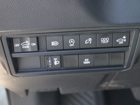 Used 2024 Toyota Tundra SR5 w/ SR5 Premium Package AWD/4WD image 17