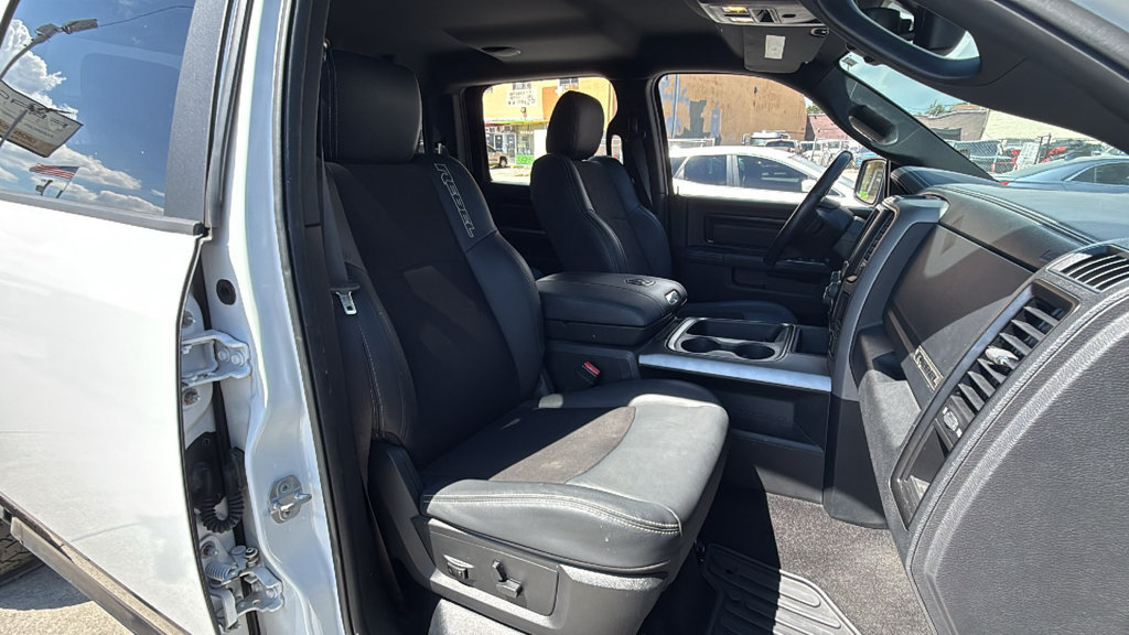 Used 2017 RAM 1500 Rebel w/ Luxury Group RWD image 41
