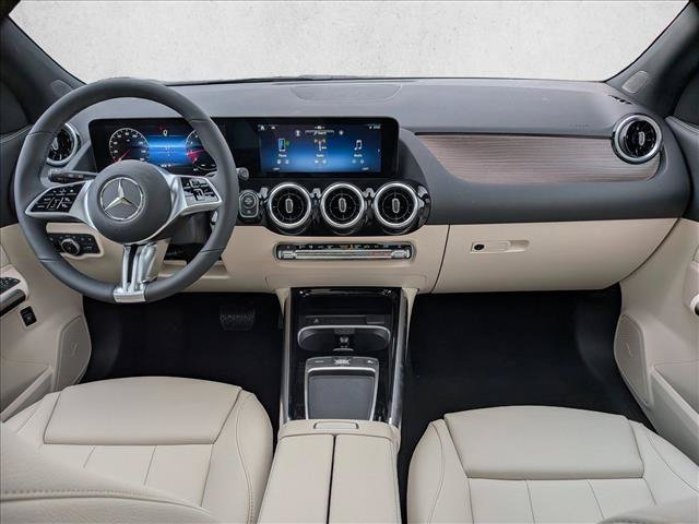 Certified 2026 Mercedes-Benz GLA 250 4MATIC image 15