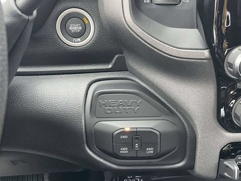 New 2026 RAM 3500 Tradesman w/ Chrome Appearance Group A AWD/4WD image 32