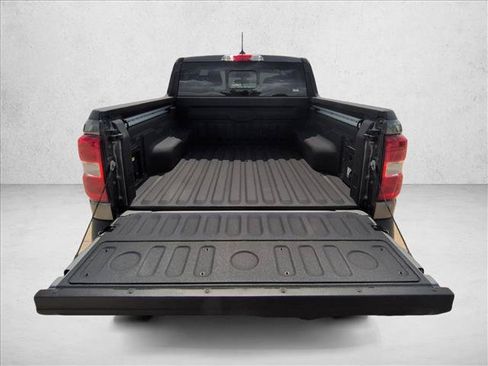 Used 2024 Ford Maverick Lariat FWD image 6