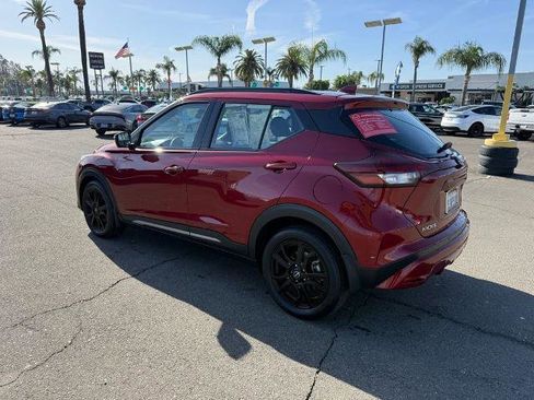 Certified 2023 Nissan Kicks SR FWD image 4