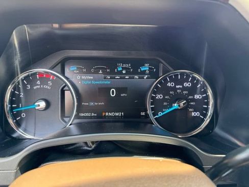 Used 2018 Ford F250 King Ranch w/ King Ranch Ultimate Package AWD/4WD image 19
