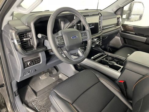 New 2026 Ford F350 4x4 Crew Cab Super Duty image 3