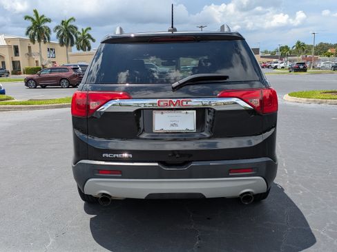 Used 2019 GMC Acadia SLT FWD image 5