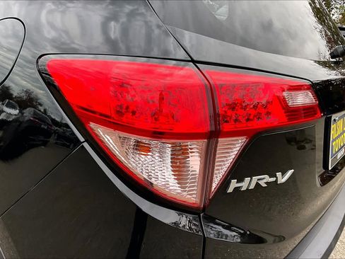 Used 2018 Honda HR-V EX-L image 28
