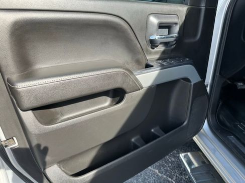 Used 2018 Chevrolet Silverado 1500 LT w/ Texas Edition image 11