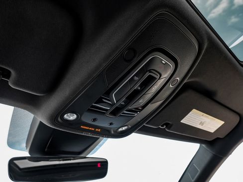 Used 2022 Audi Q8 Premium Plus AWD/4WD image 23