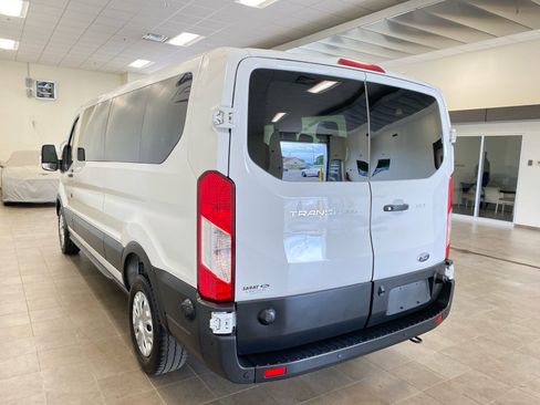 Used 2023 Ford Transit 350 XLT RWD image 5