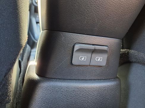 Used 2025 Nissan Kicks Play S image 20