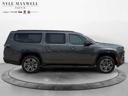 New 2026 Jeep Grand Wagoneer L 2WD image 17