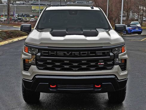 New 2026 Chevrolet Silverado 1500 Custom Trail Boss w/ LPO, Dark Essentials Package AWD/4WD image 5