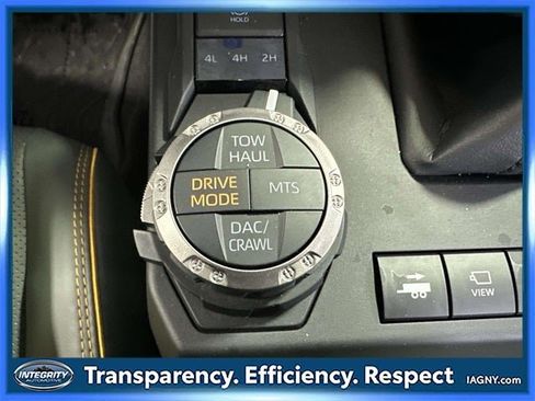 Used 2025 Toyota 4Runner Trailhunter image 28