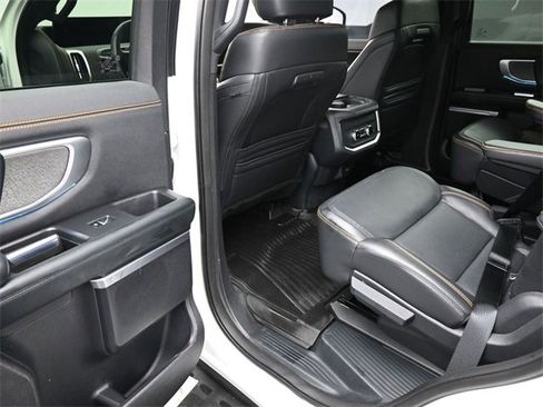 Used 2025 Ford Expedition Tremor image 16