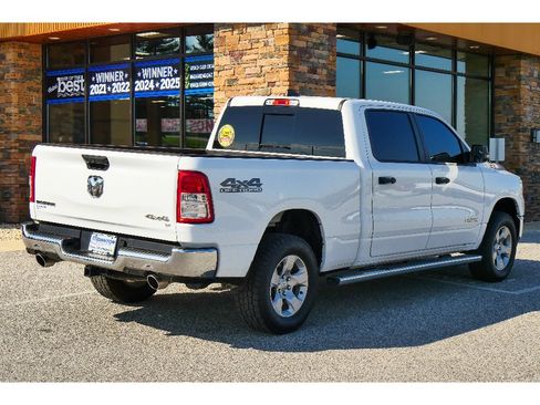 Used 2023 RAM 1500 Big Horn AWD/4WD image 3