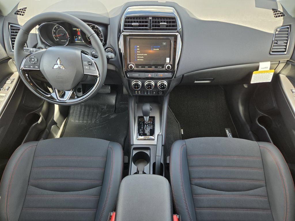 Used 2026 Mitsubishi Outlander Sport SE AWD/4WD image 21