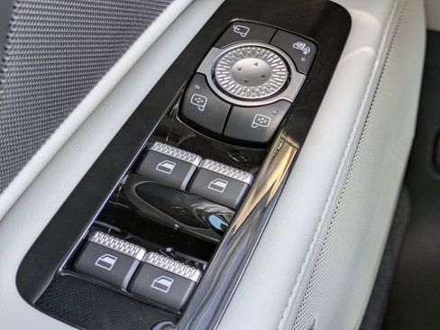 New 2026 Lincoln Nautilus Reserve AWD/4WD image 24