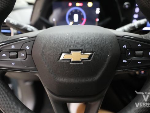 New 2026 Chevrolet Trax LT FWD image 21