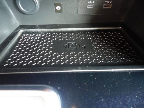 Used 2022 Nissan Pathfinder Platinum w/ Cargo Package image 68