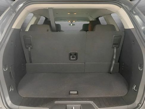 Used 2016 Chevrolet Traverse LT w/ Style and Technology Package FWD image 14