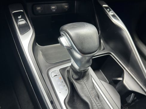 Used 2022 Kia Sorento S image 34